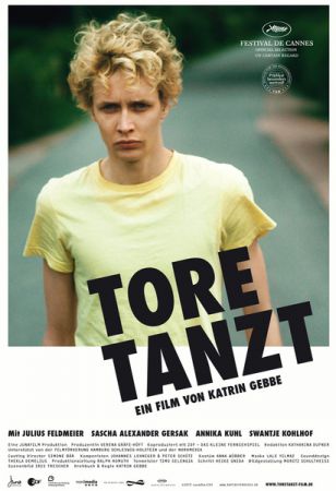 Tore tanzt